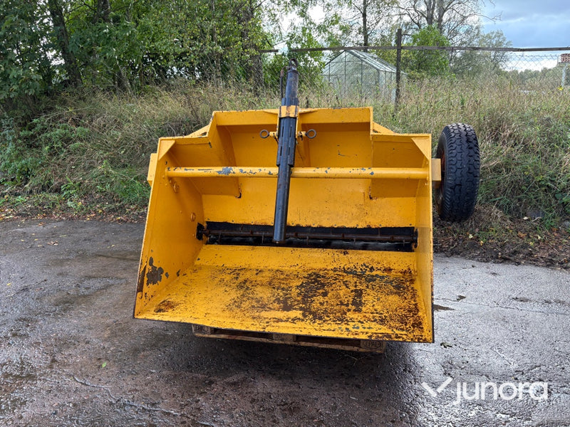 Sandspridare - Självlastande