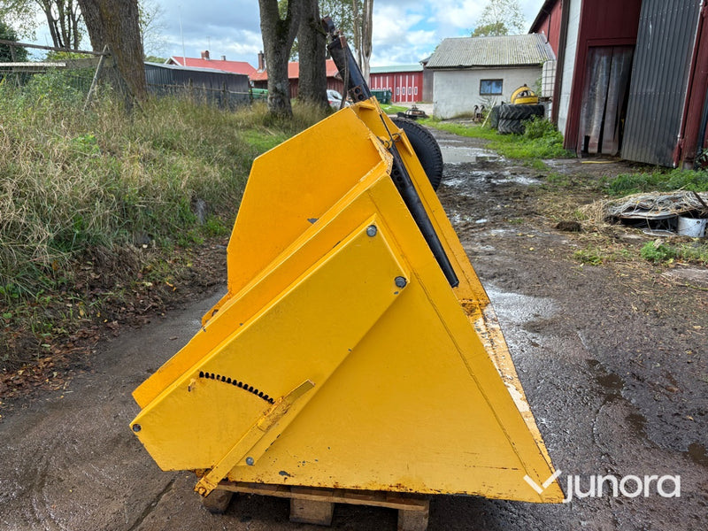 Sandspridare - Självlastande