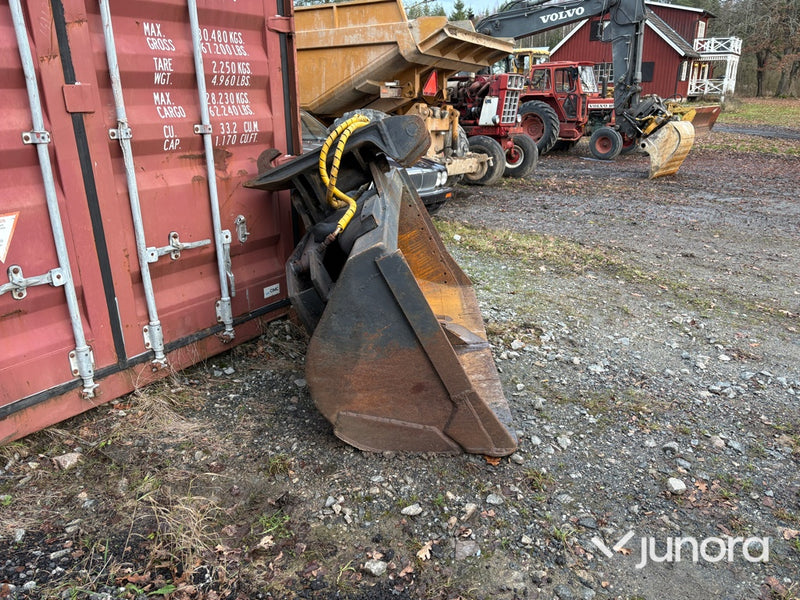 Planeringsskopa - B20, Med mellanvägg