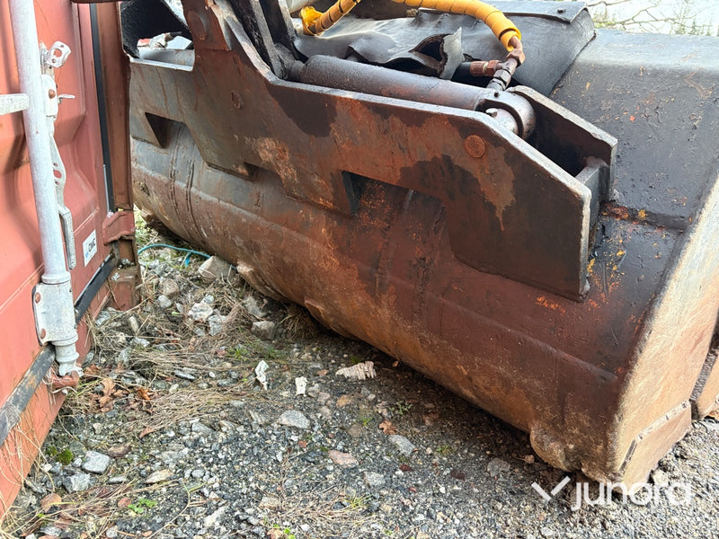 Planeringsskopa - B20, Med mellanvägg