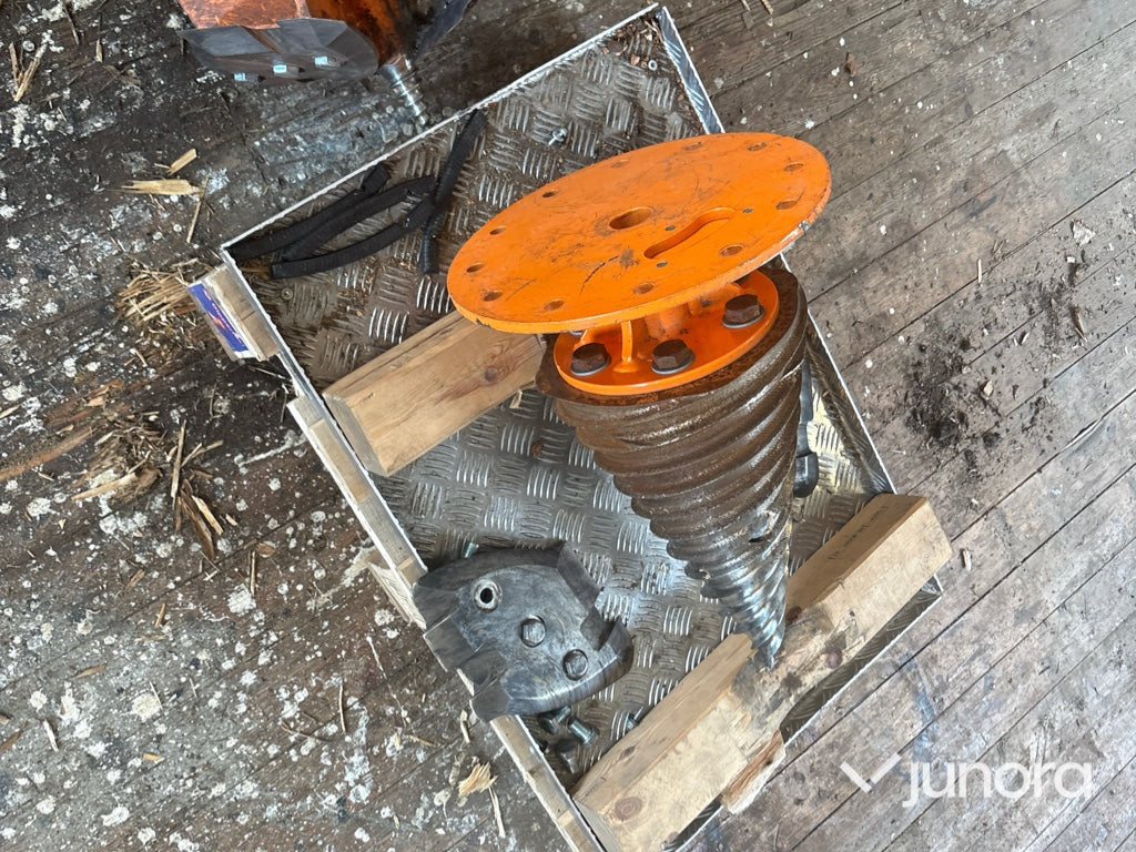 Stubborrmaskin - Dipperfox Stump Crusher 400