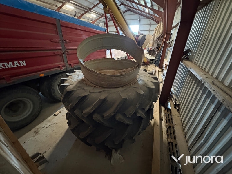 Dubbelmontage Däck - Taurus