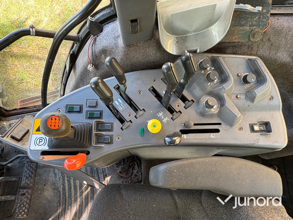Traktor - New Holland, G190 4WD