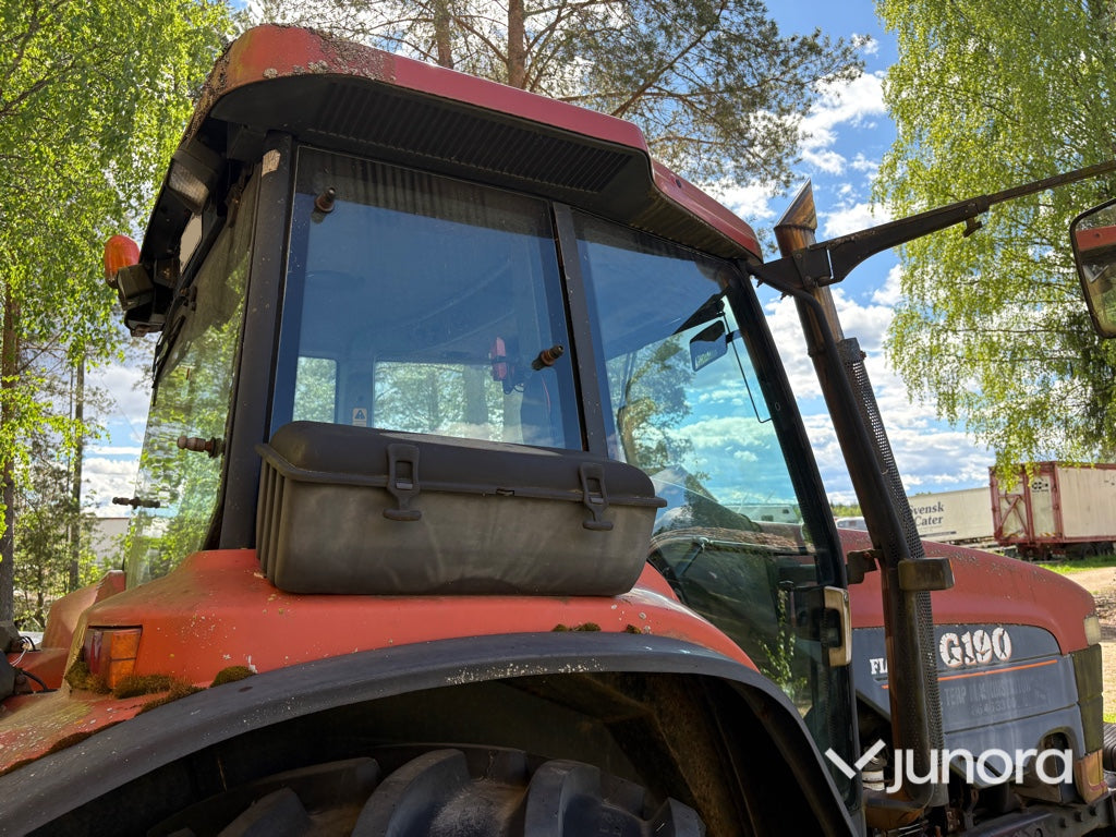 Traktor - New Holland, G190 4WD