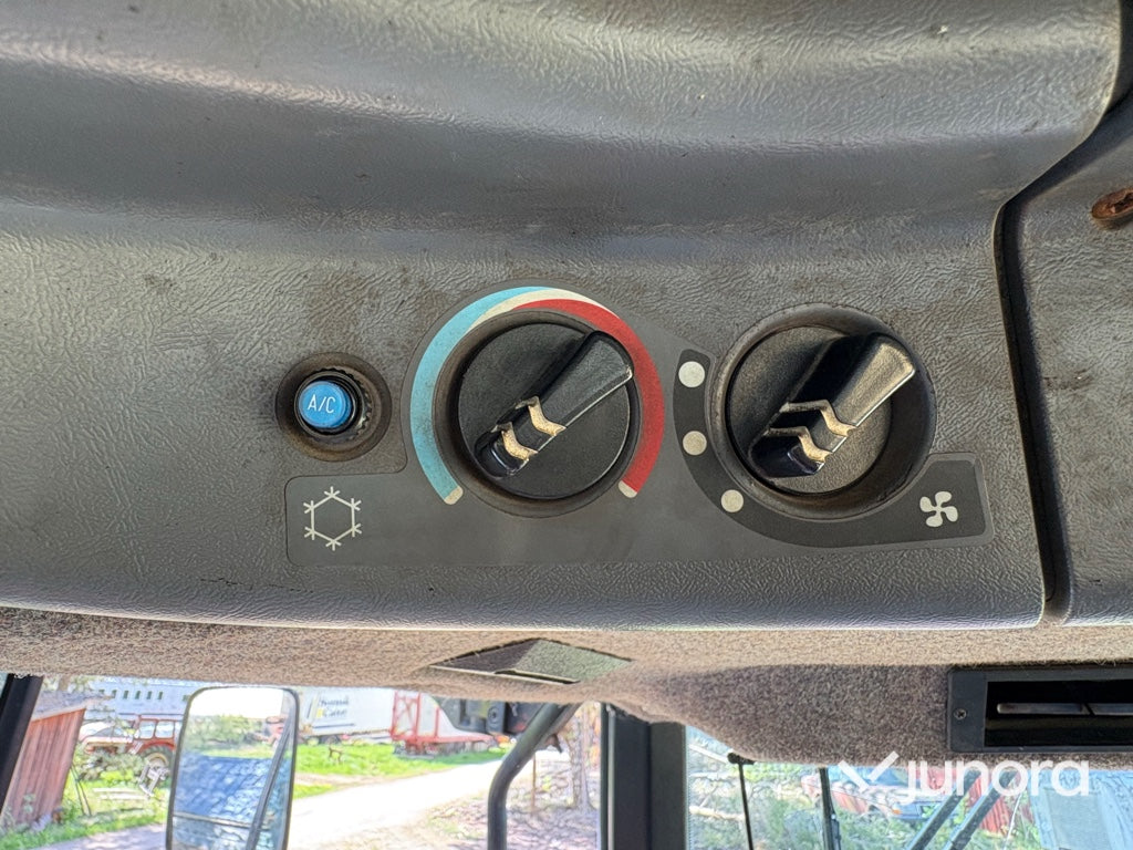 Traktor - New Holland, G190 4WD