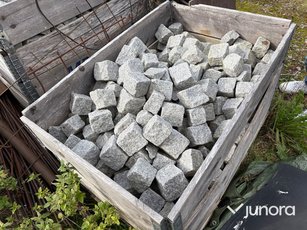 Natursten cirka 3 kubik