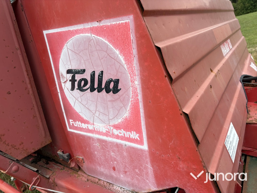 Självlastarvagn Fella Medor 28