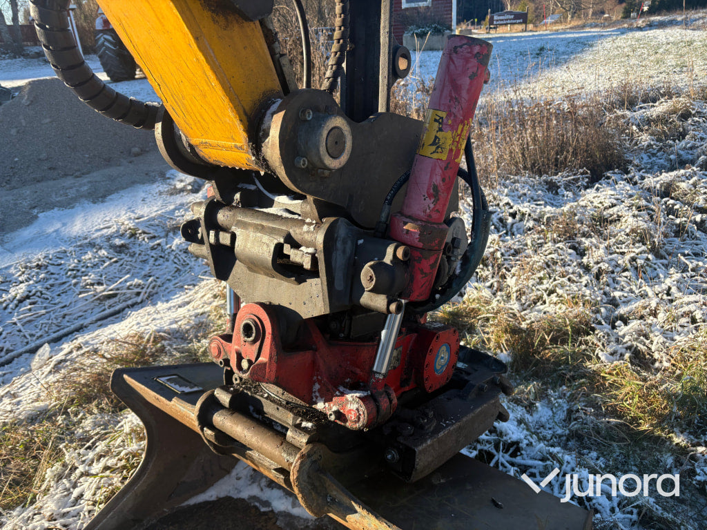 Grävmaskin - JCB, 8085 ZTS