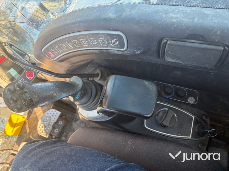 Grävmaskin - JCB, 8085 ZTS