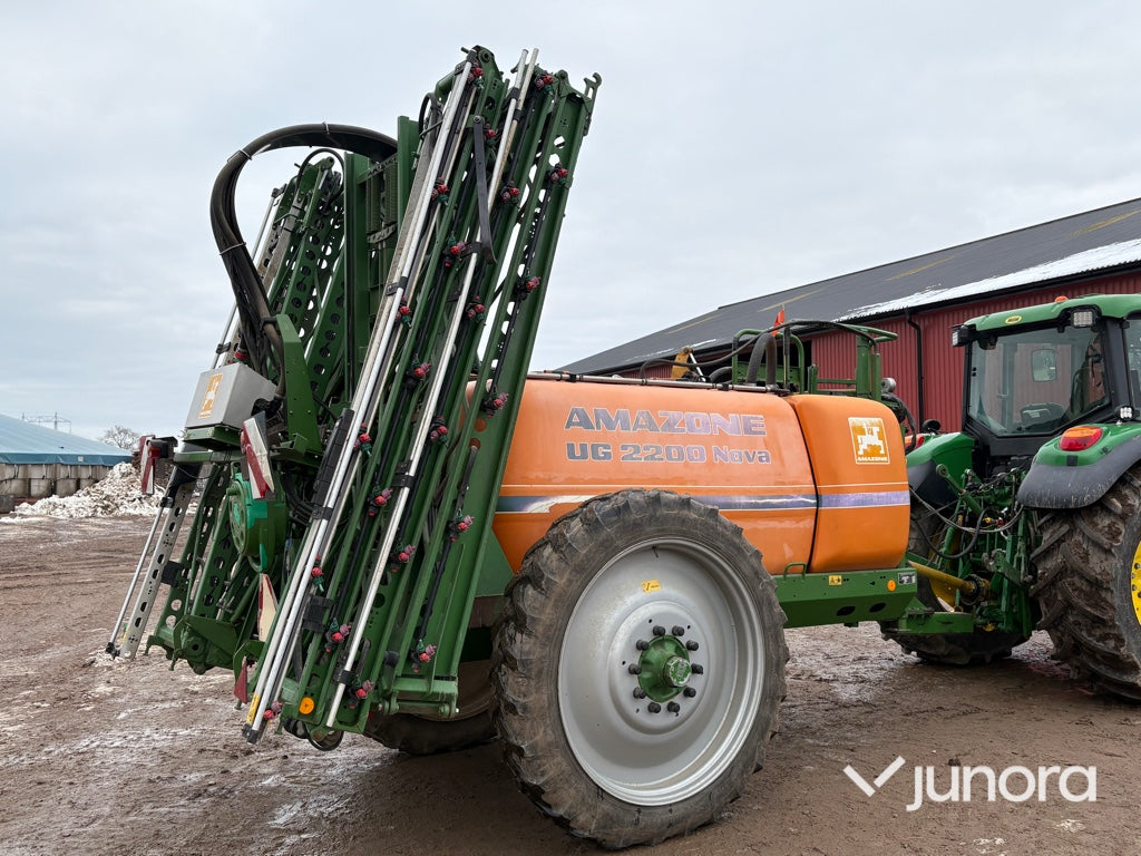 Växtskyddsspruta – Amazone UG 2200 Nova