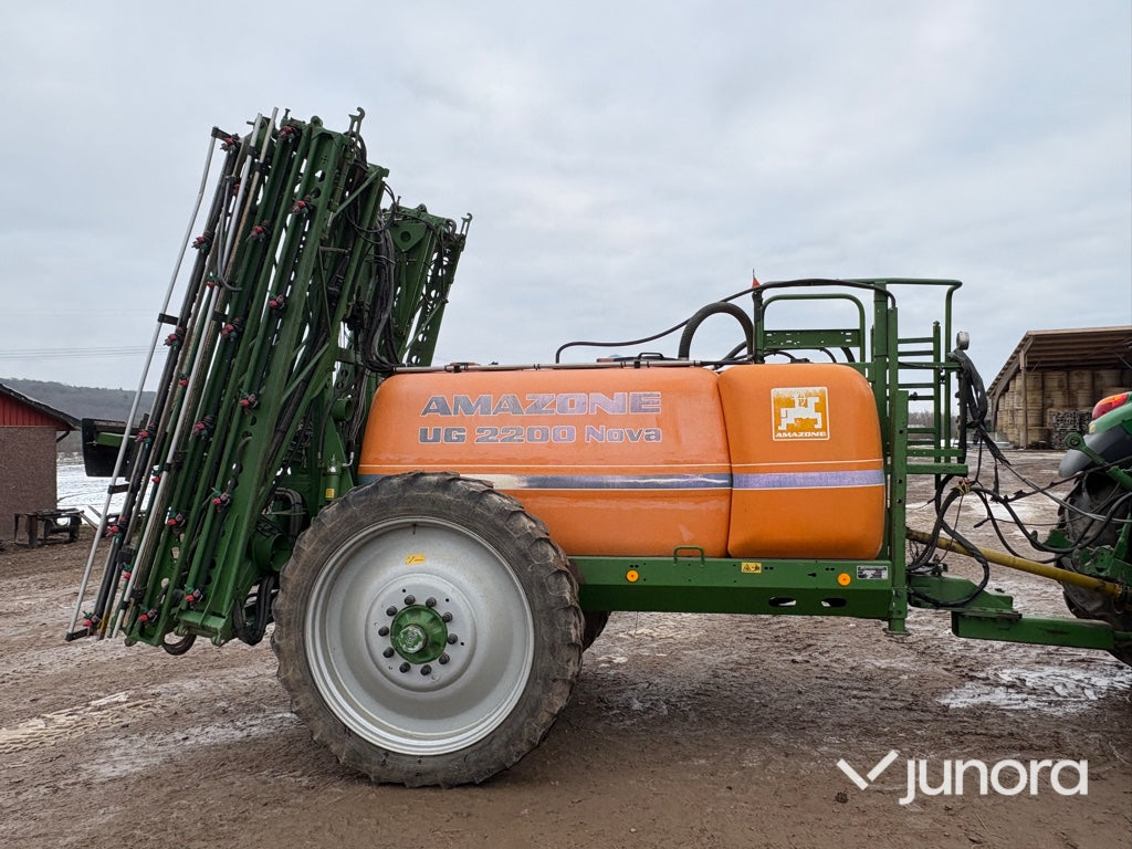 Växtskyddsspruta – Amazone UG 2200 Nova