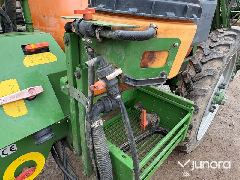 Växtskyddsspruta – Amazone UG 2200 Nova