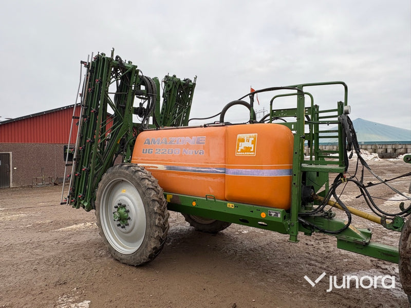 Växtskyddsspruta – Amazone UG 2200 Nova