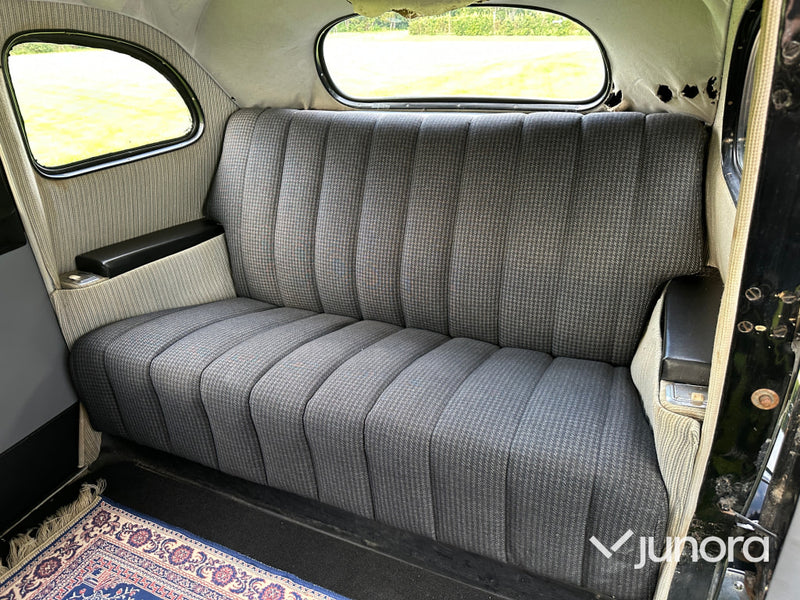 Volvo pv 831