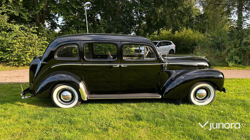Volvo pv 831