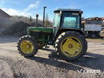 Traktor - John Deere, 2250 4WD
