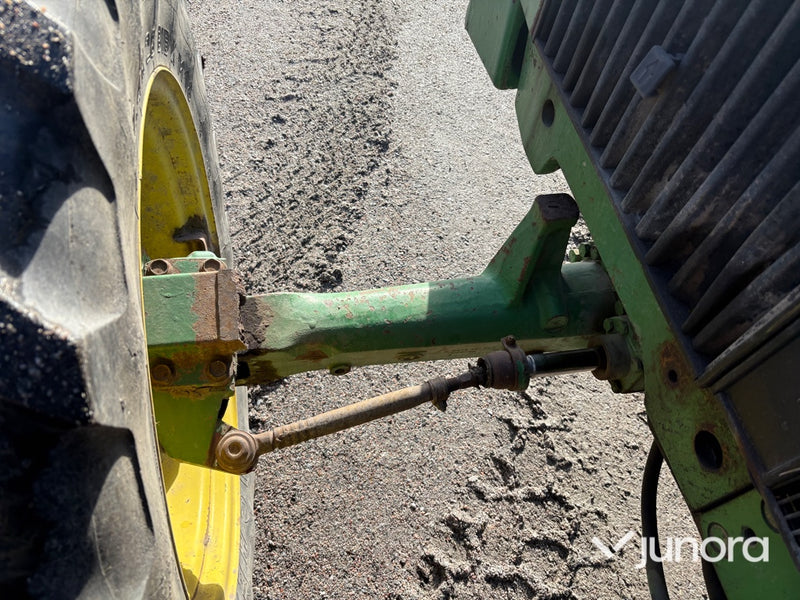 Traktor - John Deere, 2250 4WD