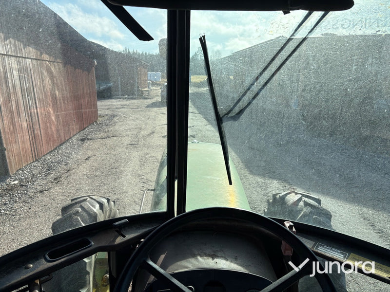 Traktor - John Deere, 2250 4WD