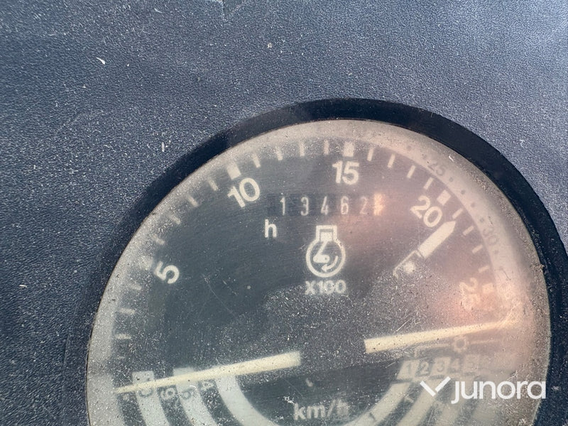 Traktor - John Deere, 2250 4WD