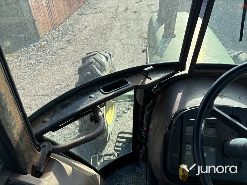 Traktor - John Deere, 2250 4WD