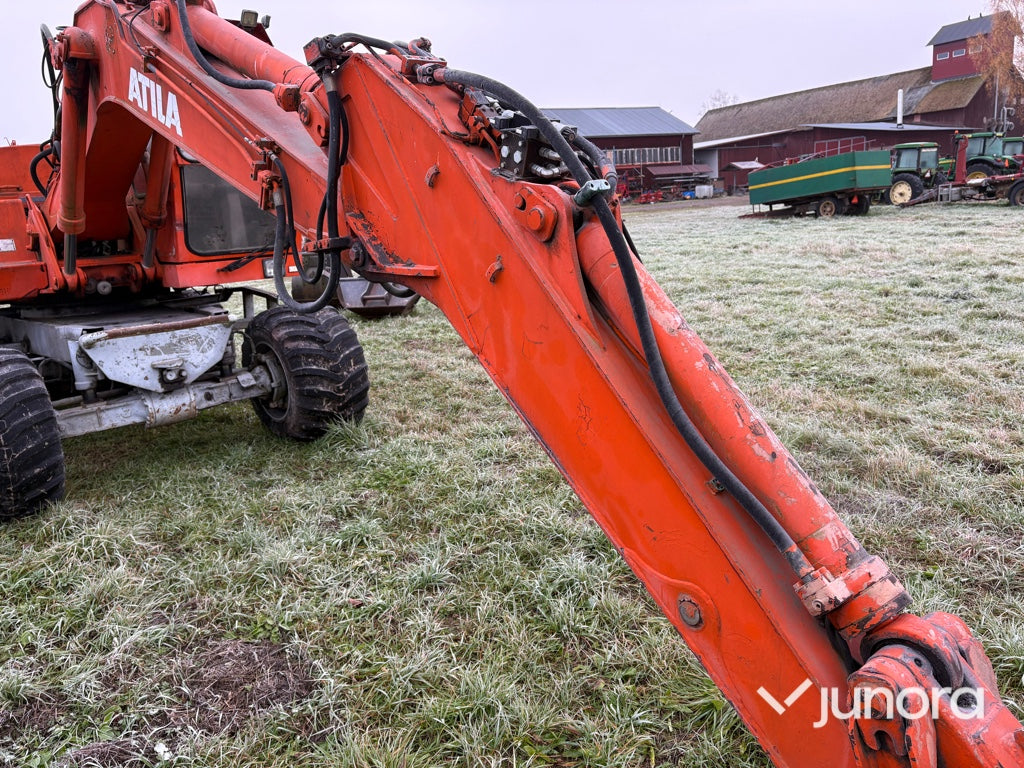 Hjulgrävare - Atlas 1304 med tiltrotator + redskap