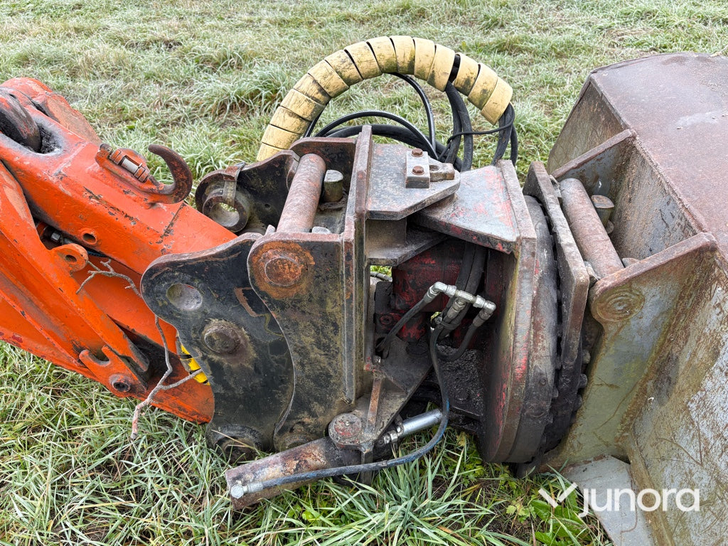 Hjulgrävare - Atlas 1304 med tiltrotator + redskap