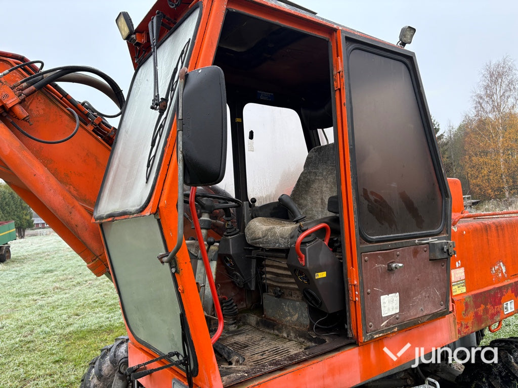 Hjulgrävare - Atlas 1304 med tiltrotator + redskap