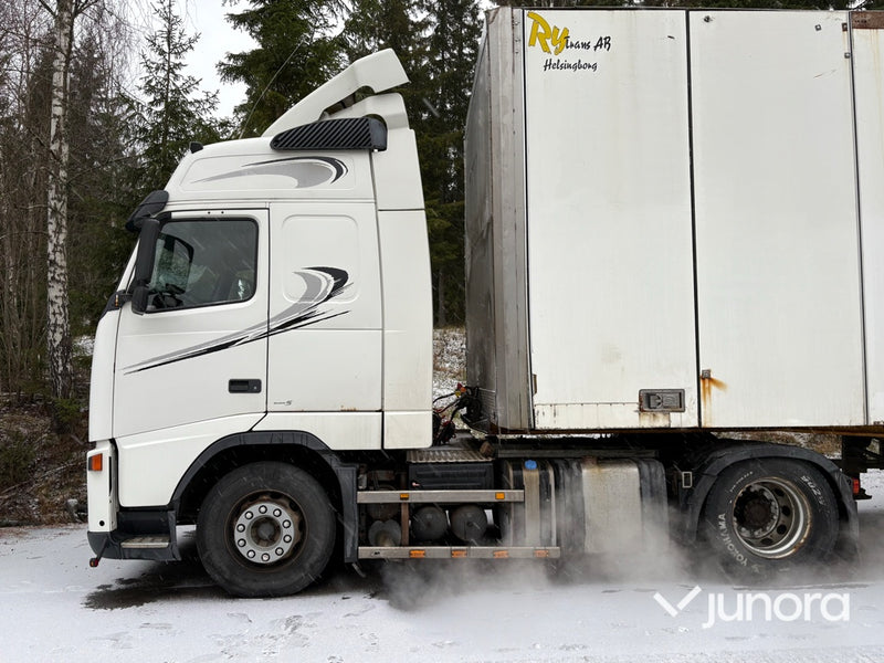 Dragbil/Trailerdragare - Volvo FH-440 4*2