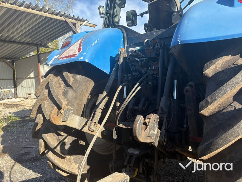 Traktor - New Holland T7040