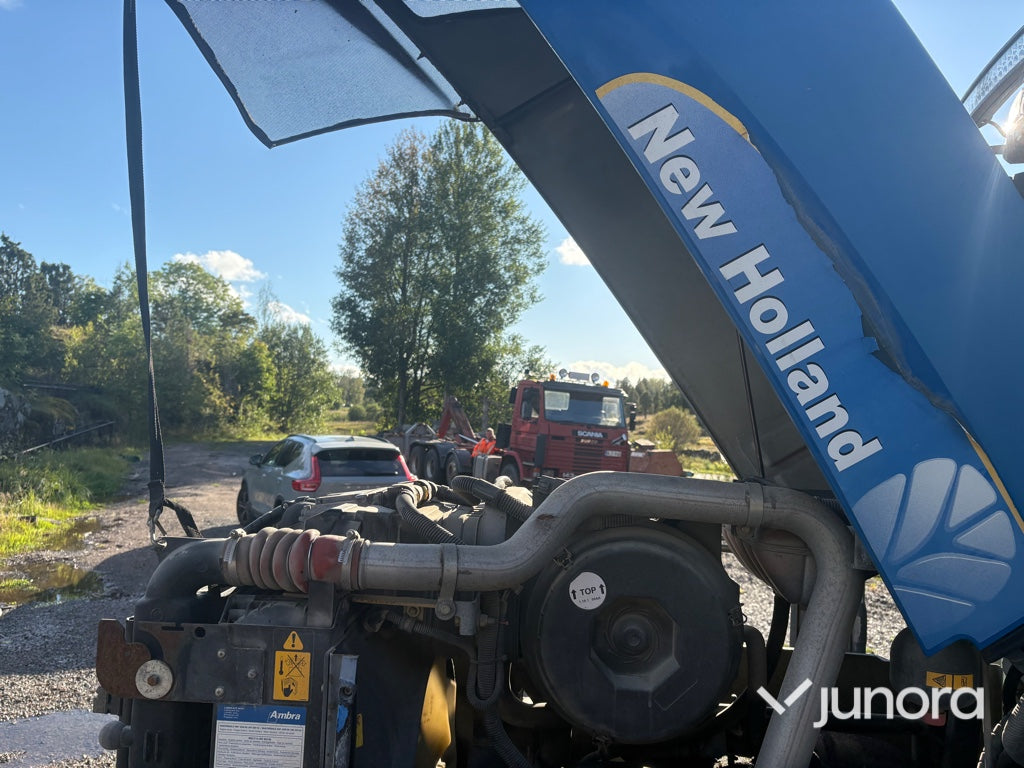Traktor - New Holland T7040