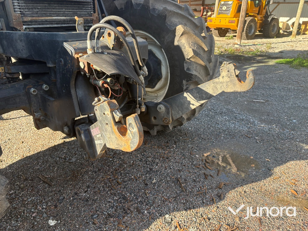 Traktor - New Holland T7040