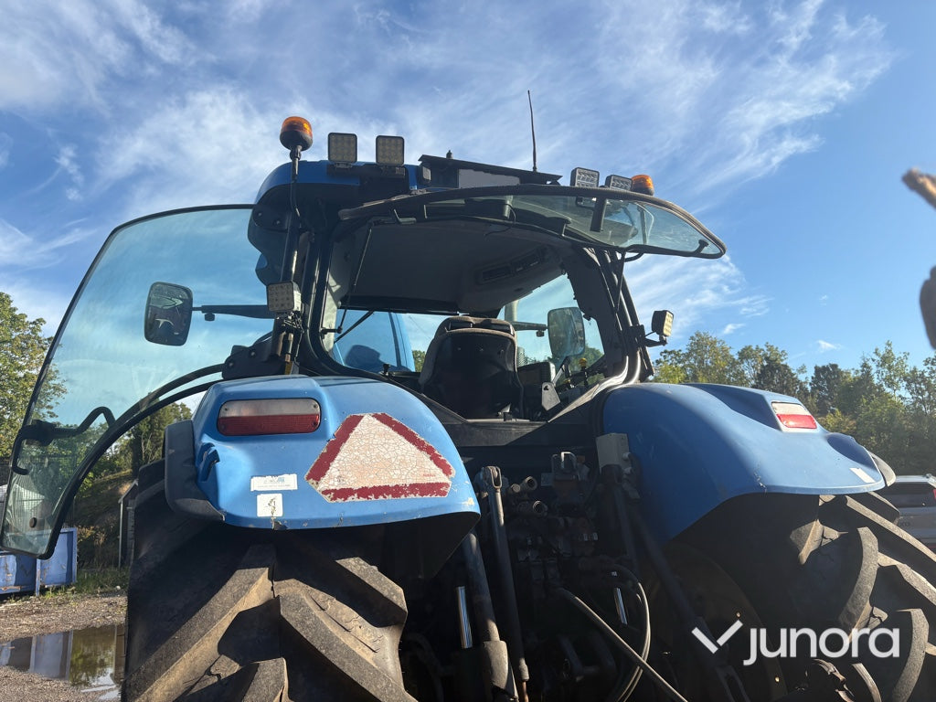 Traktor - New Holland T7040