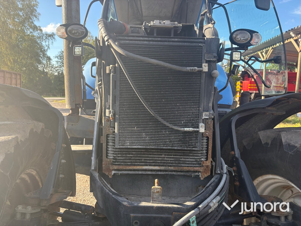 Traktor - New Holland T7040
