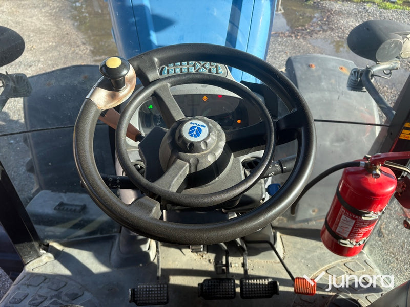 Traktor - New Holland T7040
