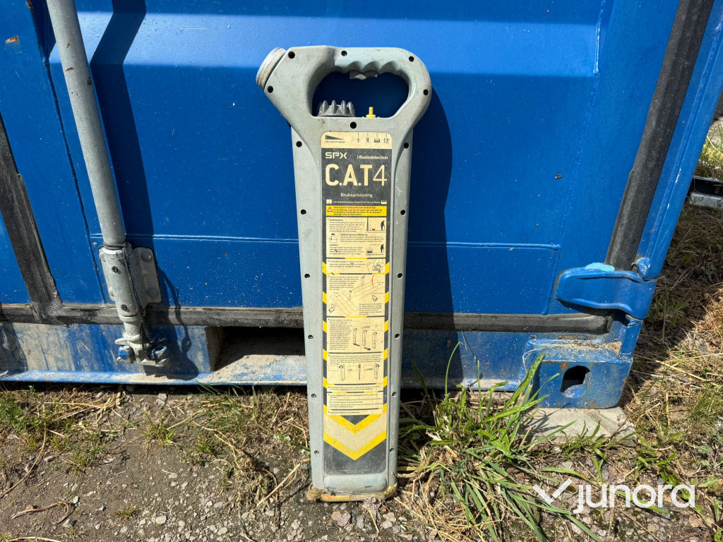 CAT 4