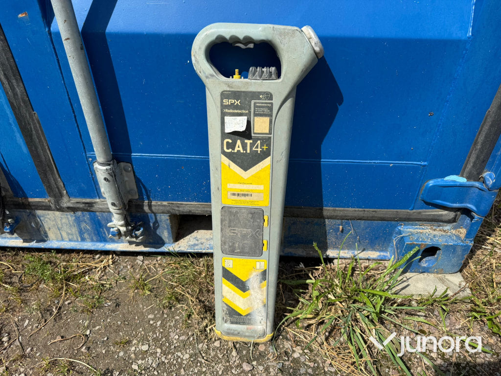 CAT 4