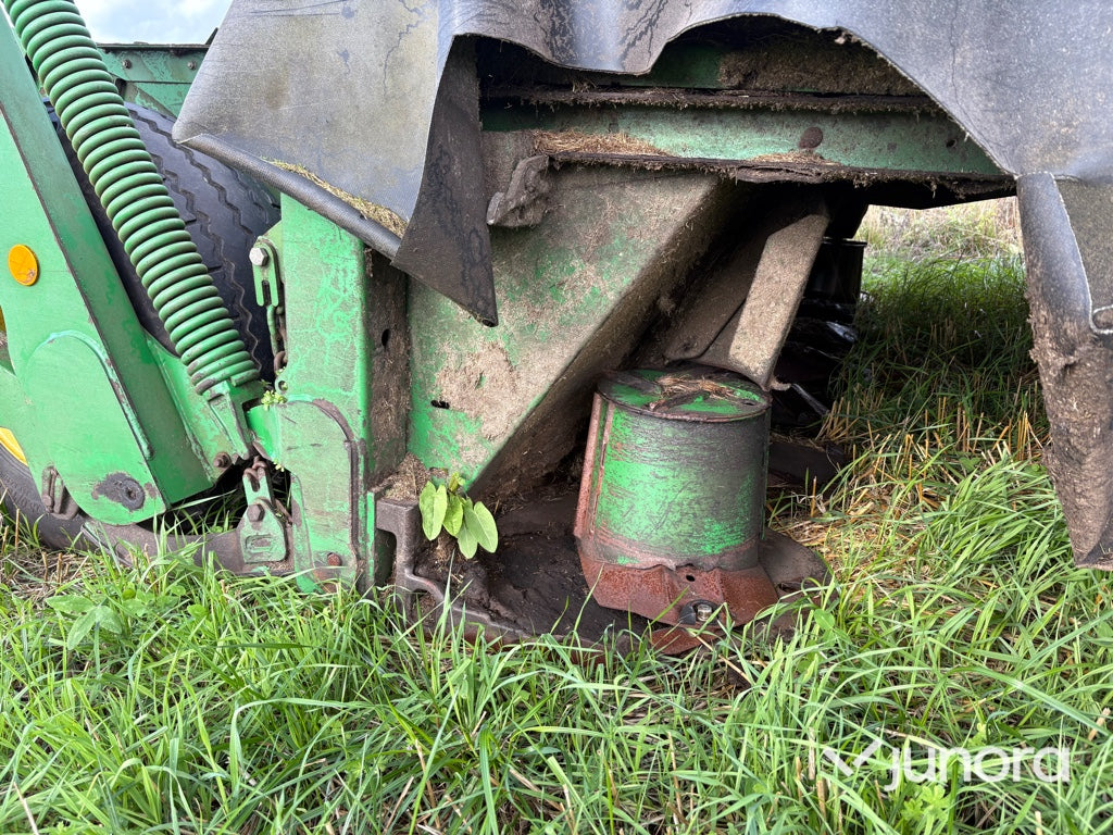 Slåtterkross - John Deere, 735