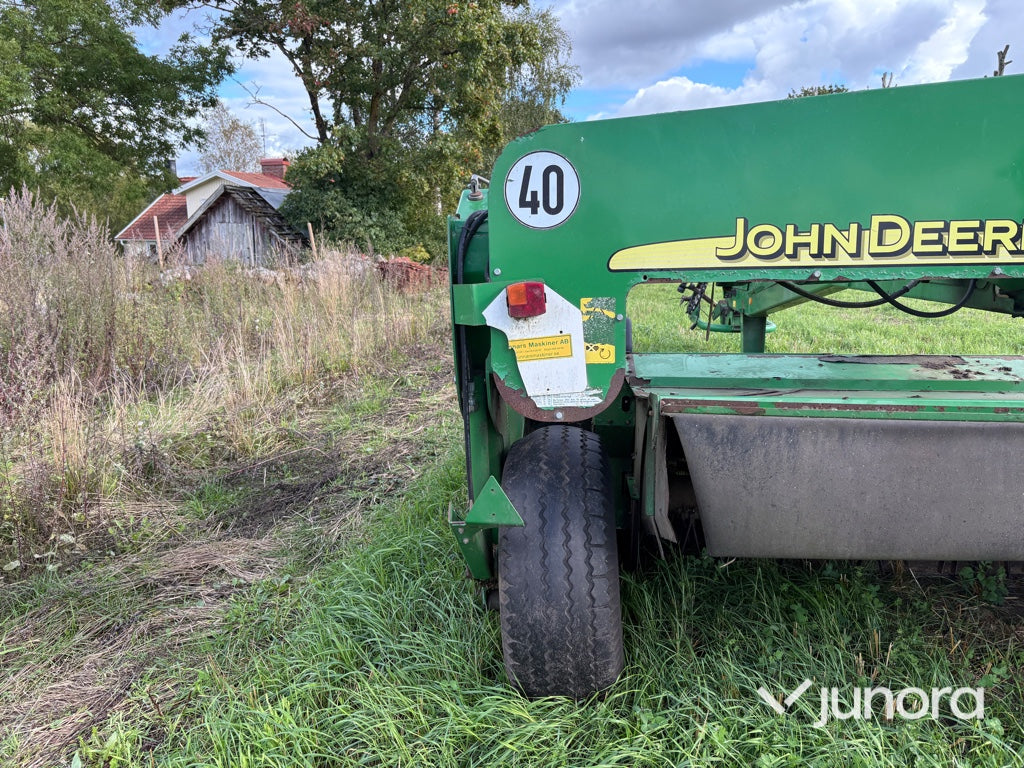 Slåtterkross - John Deere, 735