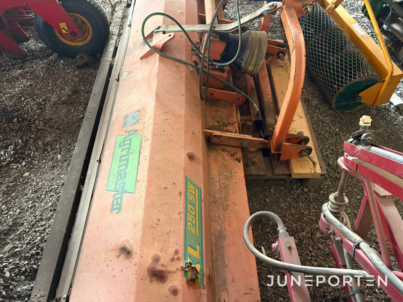 Betesputsare och slagklippare Agrimaster KL 250 SE