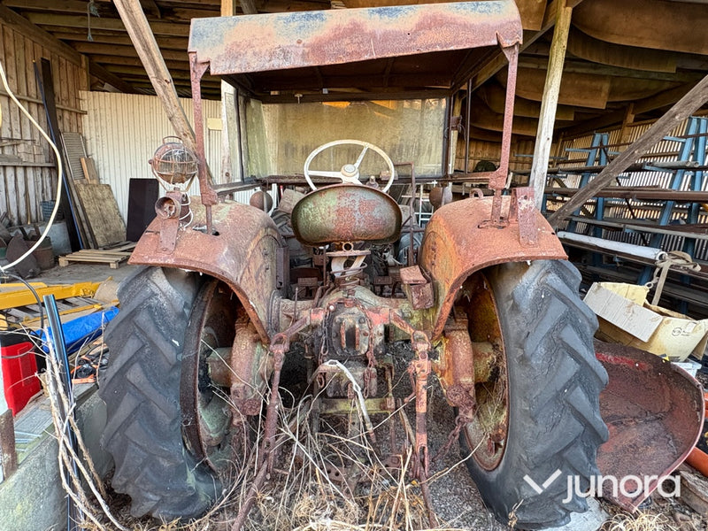 Traktor - BM 36