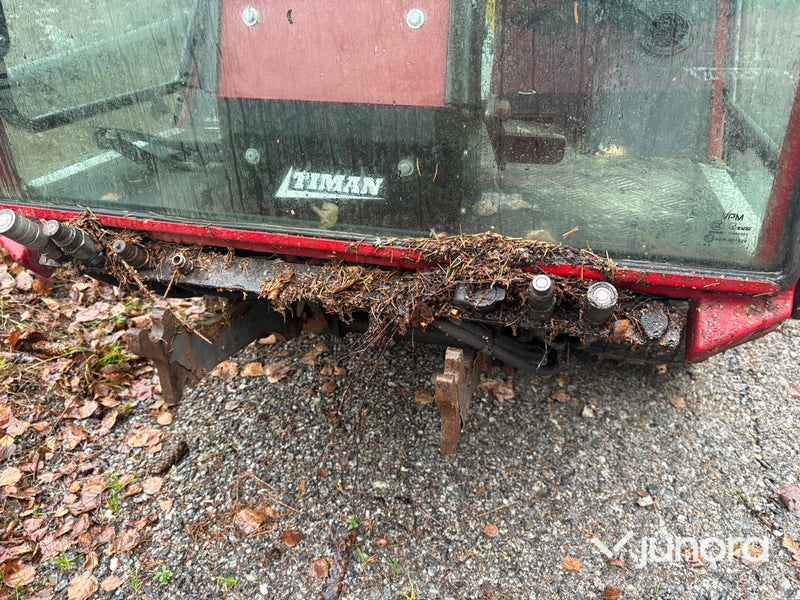 Redskapsbärare +Sandspridare + Sopvals - Timan, VPM-3400