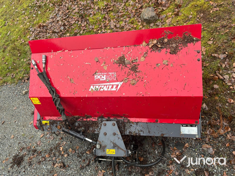 Redskapsbärare +Sandspridare + Sopvals - Timan, VPM-3400