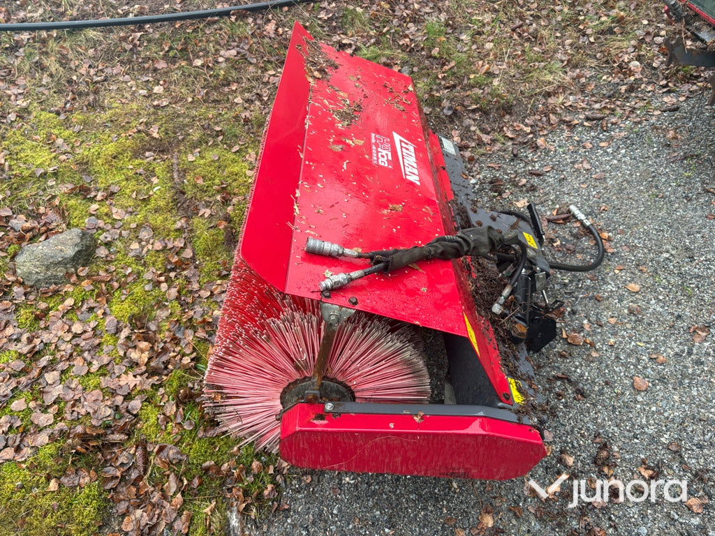 Redskapsbärare +Sandspridare + Sopvals - Timan, VPM-3400