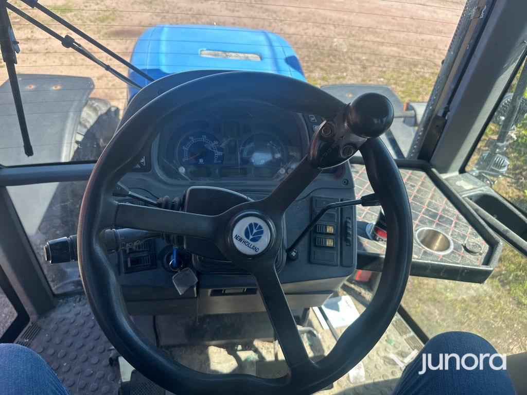 Traktor - New Holland, TVT 195 4WD