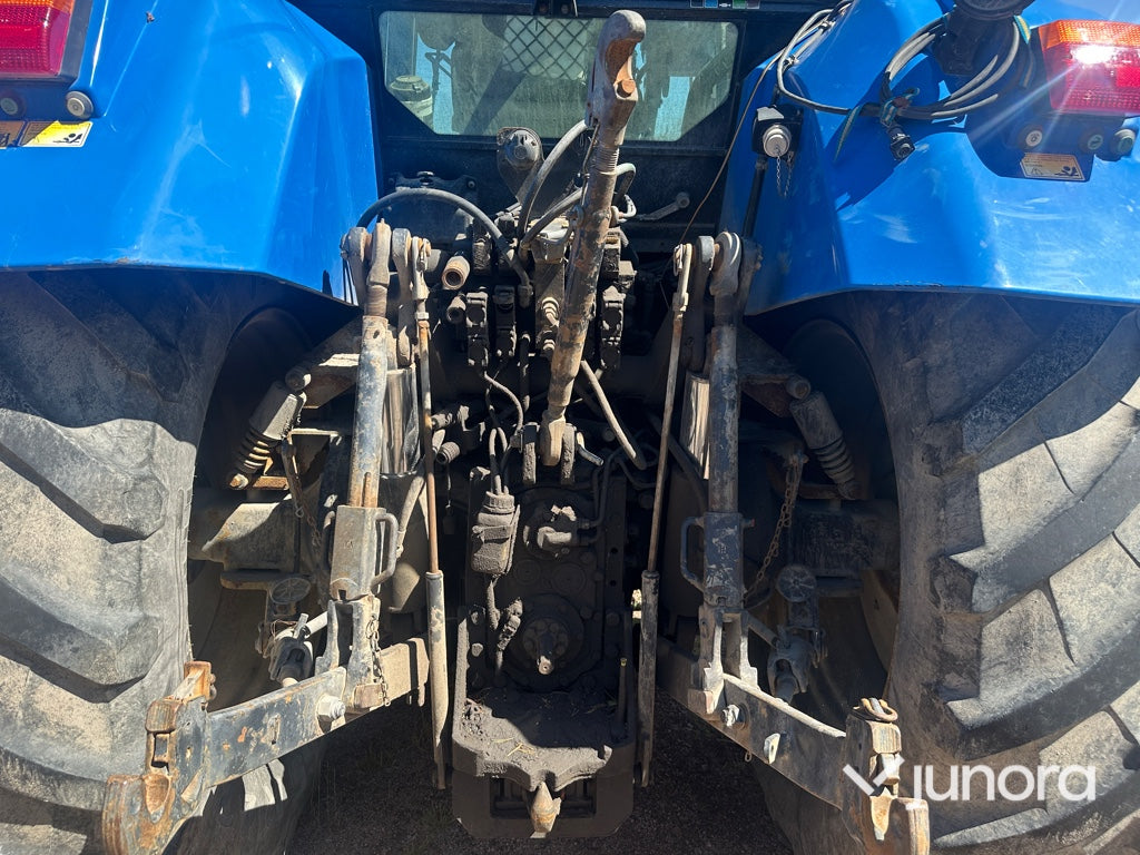 Traktor - New Holland, TVT 195 4WD