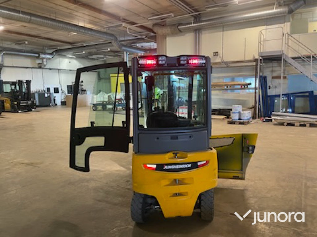 Gaffeltruck - Jungheinrich EFG 318K