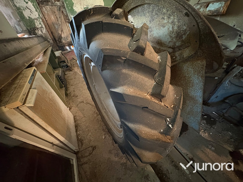 Traktor - Massey Ferguson, Grålle