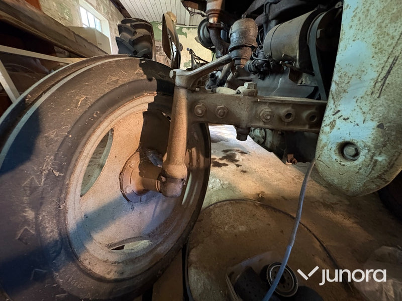 Traktor - Massey Ferguson, Grålle