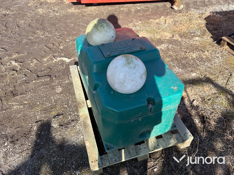 Vattenautomat / Vattentråg - Suevia, 640