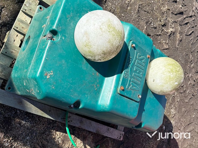 Vattenautomat / Vattentråg - Suevia, 640